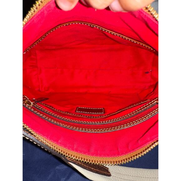 Dooney & Bourke Pebble Piper cream Crossbody Bag  Extra strap+ Dust bag EUC - Picture 15 of 16